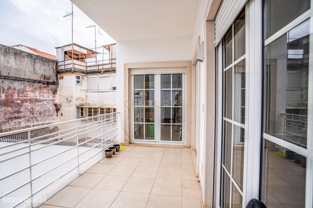 Apartamento T2 | Centro de Caldas da Rainha - Grande imagem: 5/18