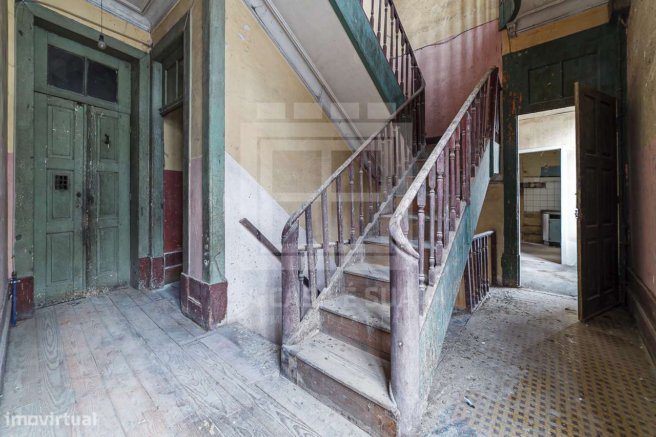 Prédio para venda na Rua de Costa Cabral, Porto - Grande imagem: 4/13