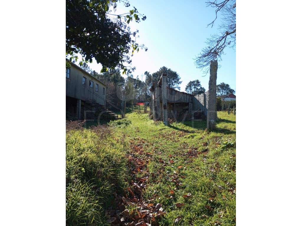 Moradia T3 - Troporiz, Monção-12