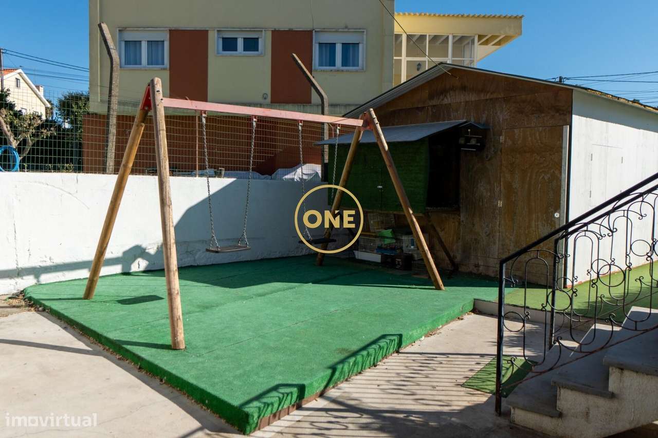 Prédio em propriedade total com 5 divisões independentes - Povoa da Ga-6