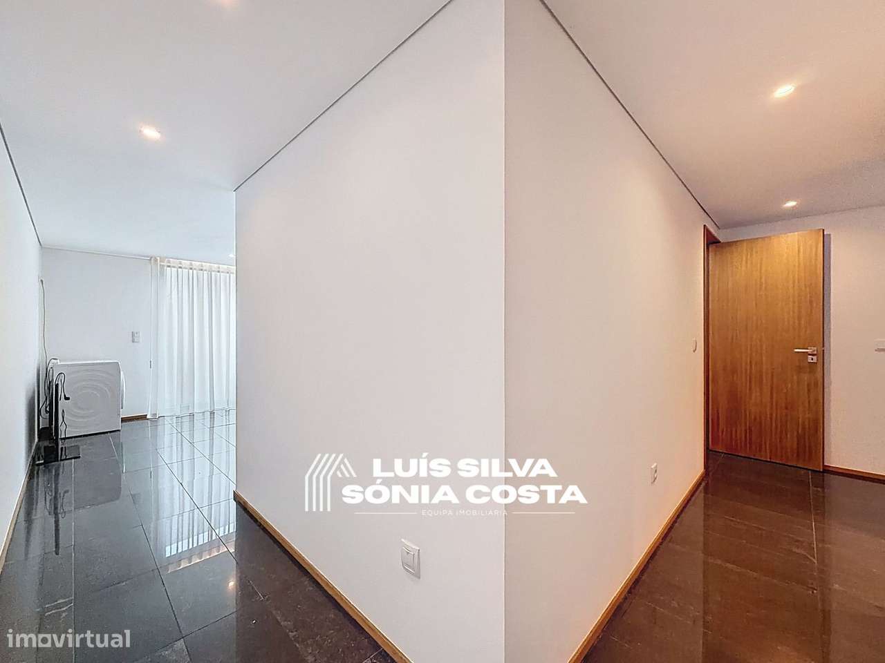 Moradia T3 em Avintes – Conforto, Tecnologia e Design...-43