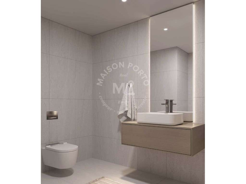 Apartamento T1 com Varanda e Lugar de Estacionamento inserido em Co...-23