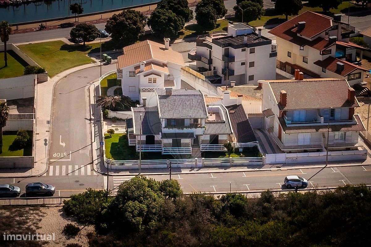 Moradia T4 para venda - Grande imagem: 2/50