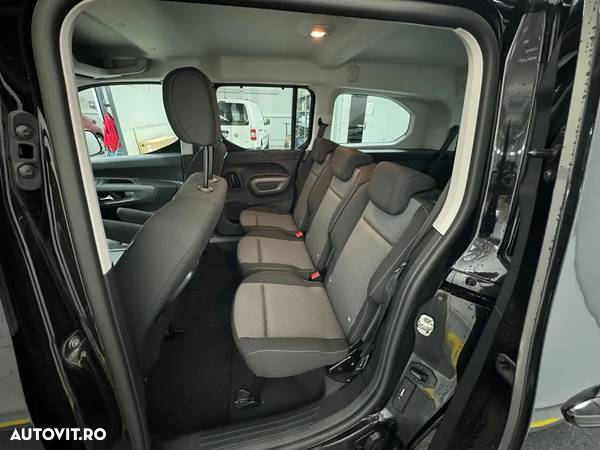 Toyota Proace City Verso Electric 100KW/136 CP 50KWH L2H1 6+1 Family+ - 23