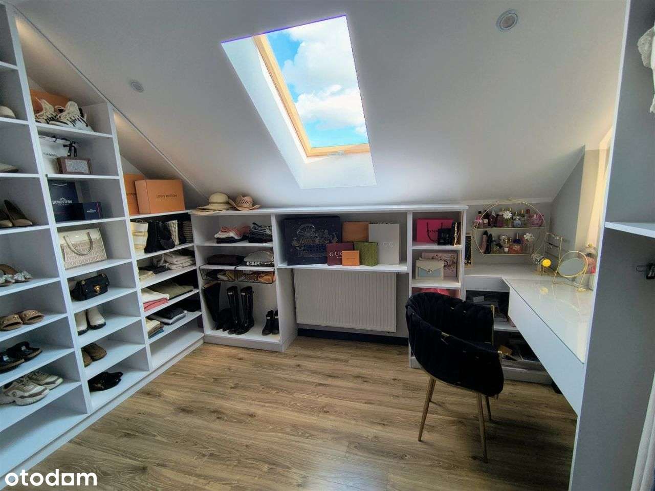 Nowoczesny dom z fotowoltaiką - Moczadła-15