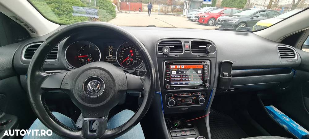 Volkswagen Golf 2.0 TDI Comfortline - 11