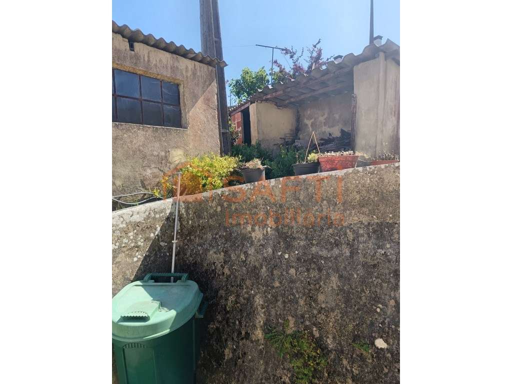 Moradia T4 em Cucujães-10