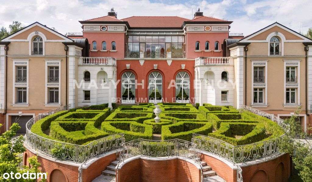 Ekskluzywna Rezydencja pod Warszawą-1