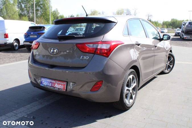 Hyundai I30 - 34