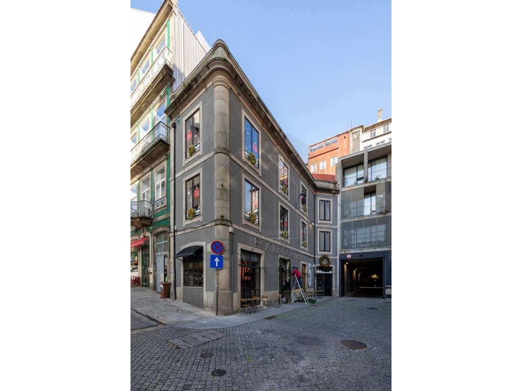 Espaço de Restauração no Centro do Porto (Food Corner) - 60.000€ - Grande imagem: 4/21