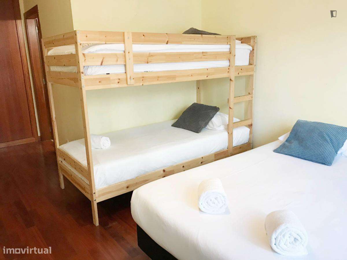 Apartamento com 3 quartos - localizado em Cedofeita Porto - Grande imagem: 3/14