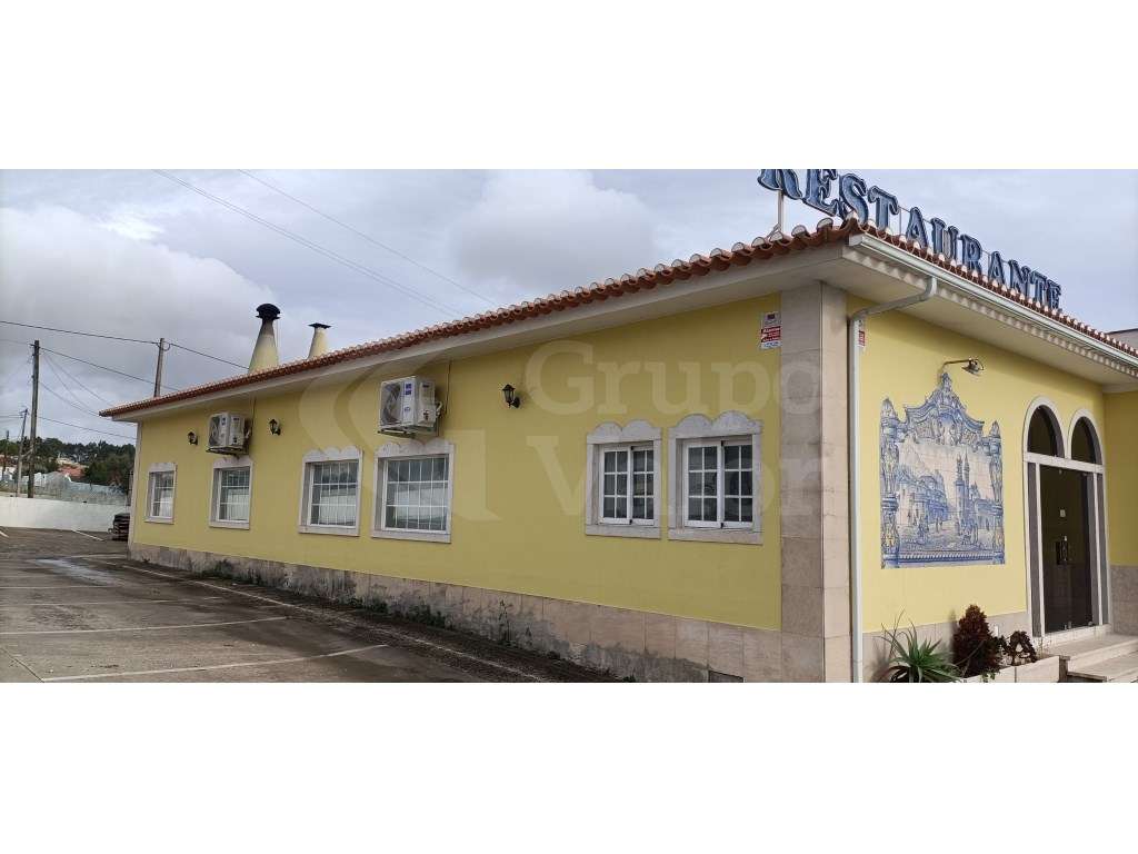 Restaurante totalmente equipado e pronto a funcionar - Grande imagem: 4/18