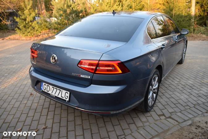 Volkswagen Passat 2.0 TDI BMT Highline DSG - 4