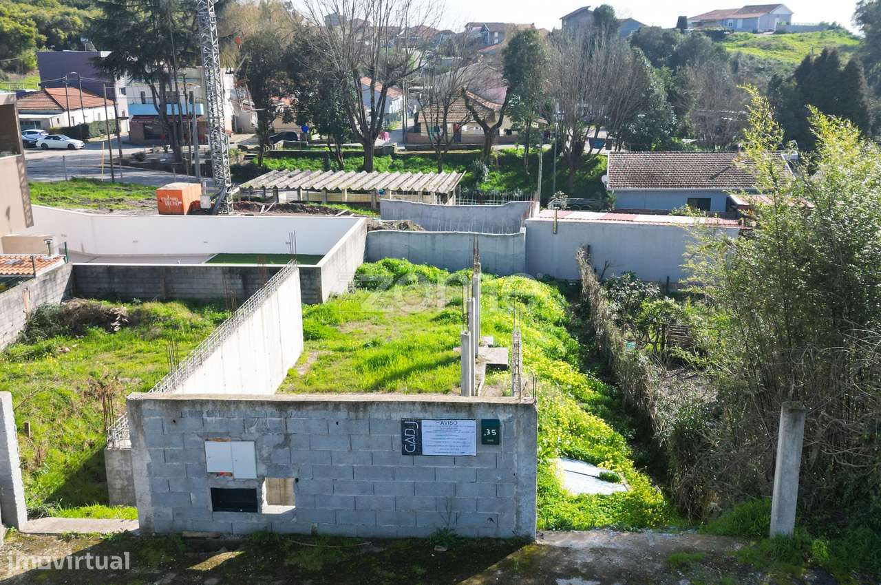 Terreno 330 M2 com Projecto aprovado e licenças em vigor-7