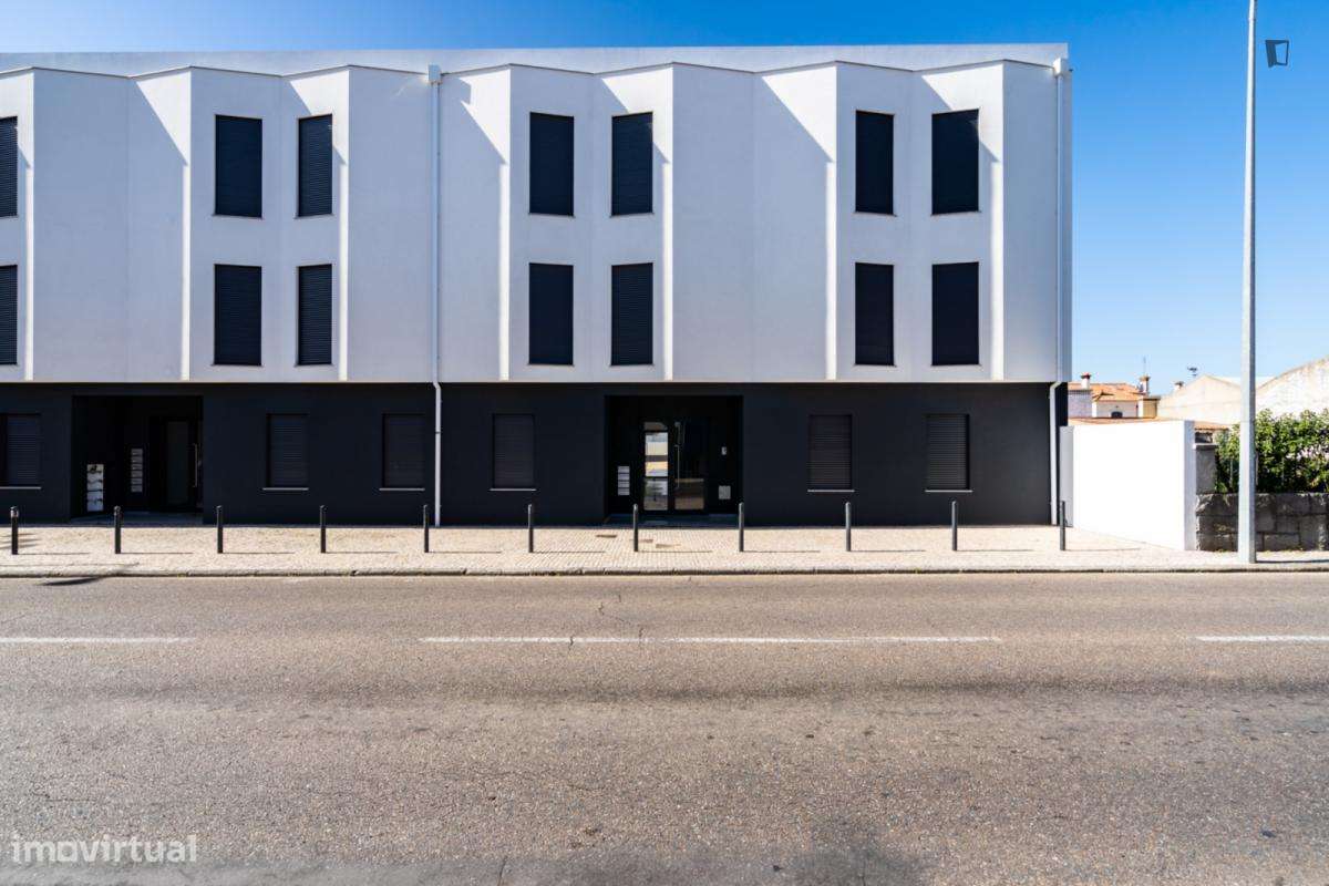 Apartamento com 3 quartos - localizado em Ponte de sor - Grande imagem: 5/6