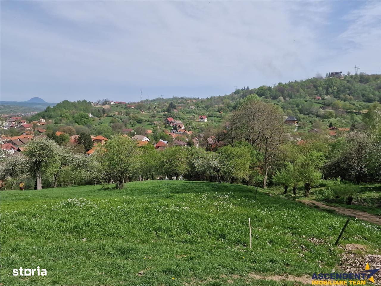 Langa emblematicul Castelul Bran, in areal colinar, 5.700mp intravilan