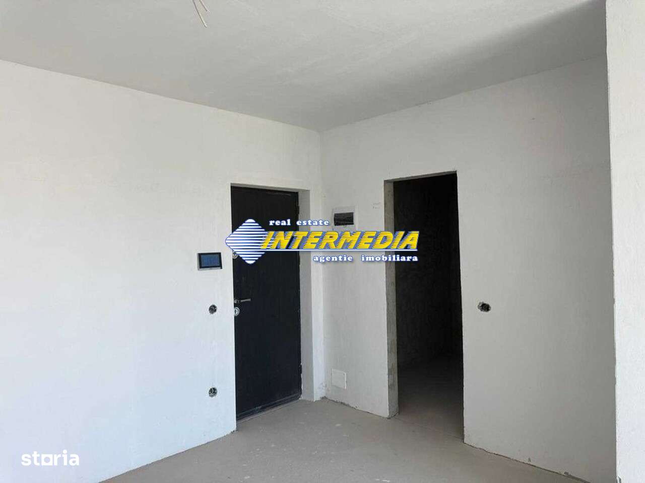 OKAZIE ! Vanzare Apartament 3 camere Bloc Nou loc parcare finisat sau-0