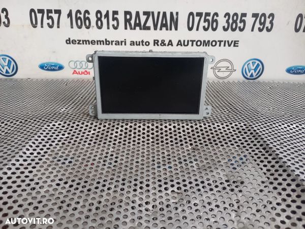 Display Navigatie Audi Q7 4L An 2006-2007-2008-2009-2010-2011-2012-2013-2014-2015-2016 Cod 4F0919603B Dezmembrez - Dezmembrari Arad - 1