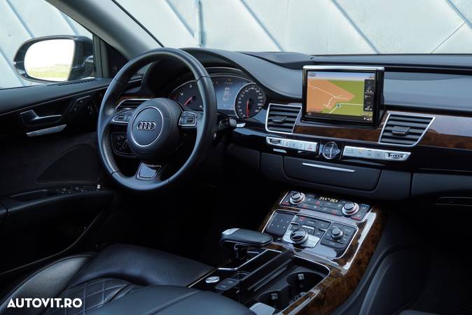 Audi A8 - 21