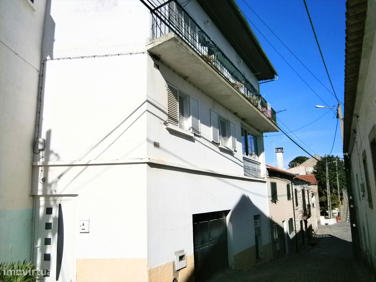 Moradia V3 - Grande imagem: 1/10