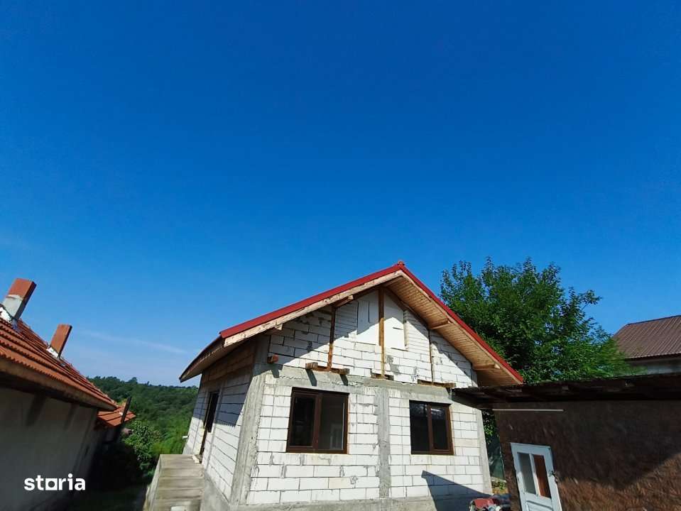 Casa P+M la gri de vanzare – Rasova, comuna Balesti-6