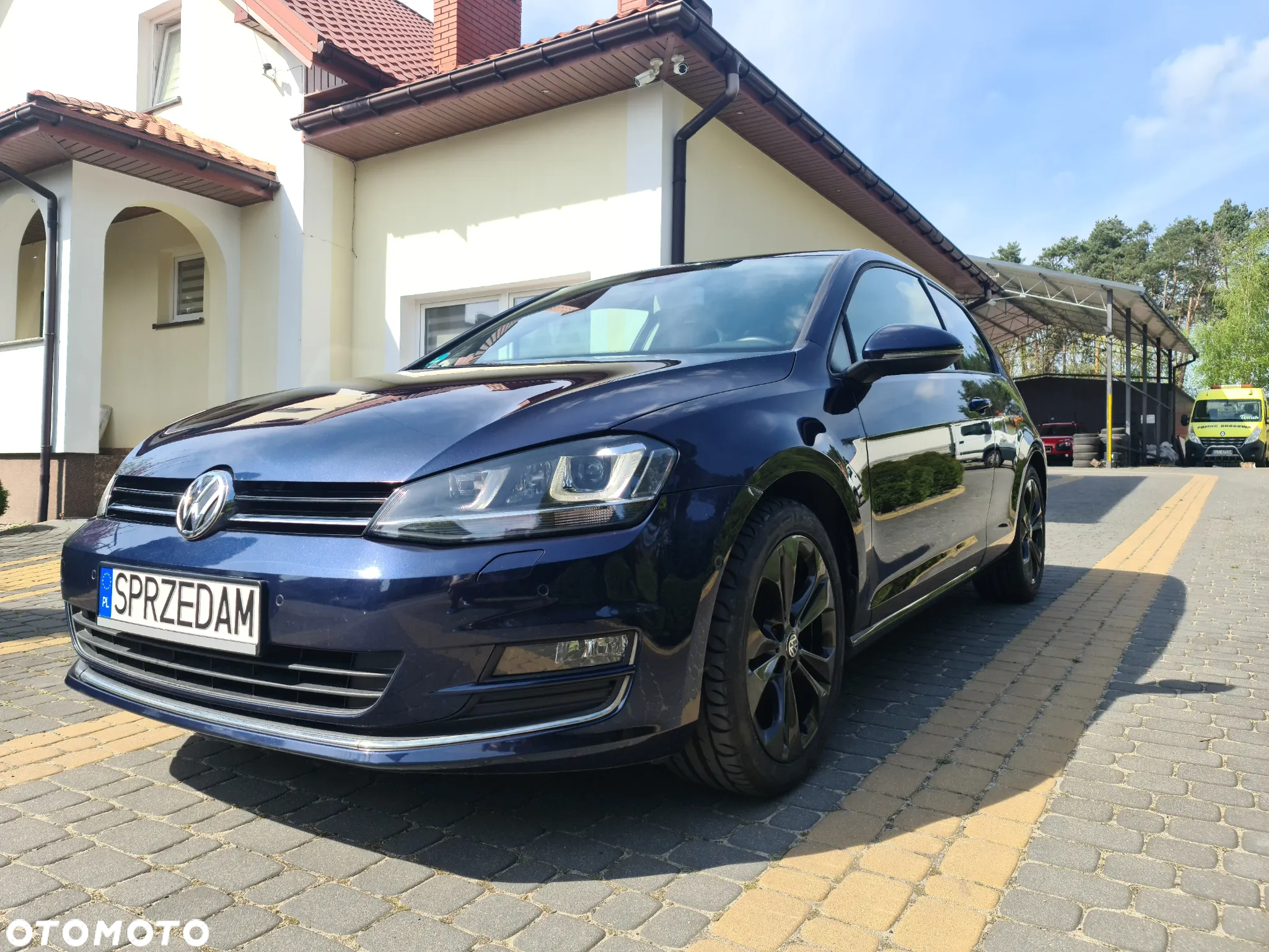 Volkswagen Golf 1.4 TSI (BlueMotion Technology) DSG Highline - 2