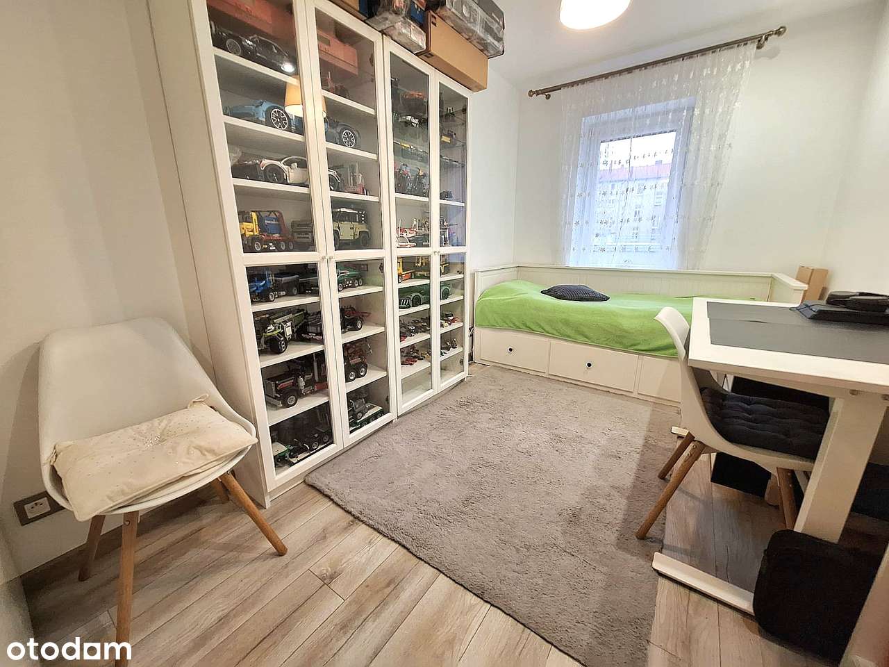 Wygoda na co dzień - 4 pokoje w nowszym budownictwie w centrum-10