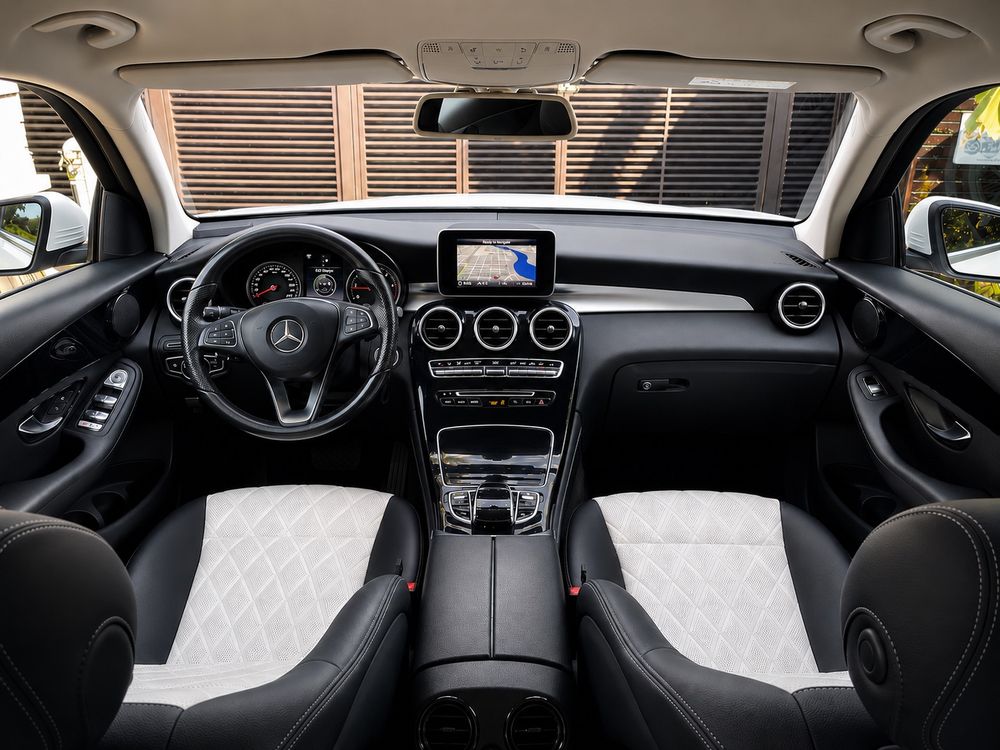 Mercedes-Benz GLC 220 d 4MATIC 2016