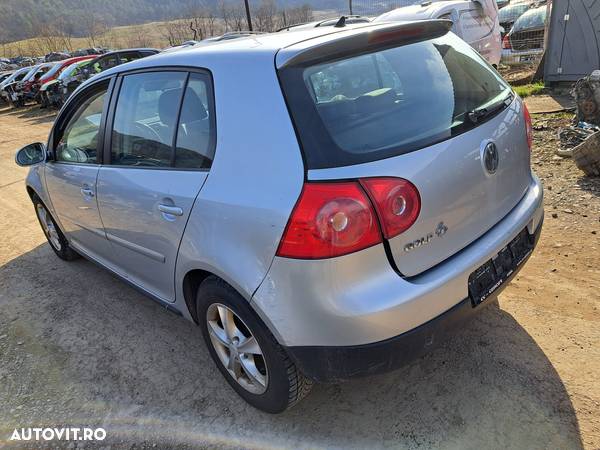 Piese/Dezmembrez VW Golf 5 Hatch-Back 1.4i 59kw 80cp BUD cutie 5 trepte JHU Gri argintiu LA7W An 2007 - 5