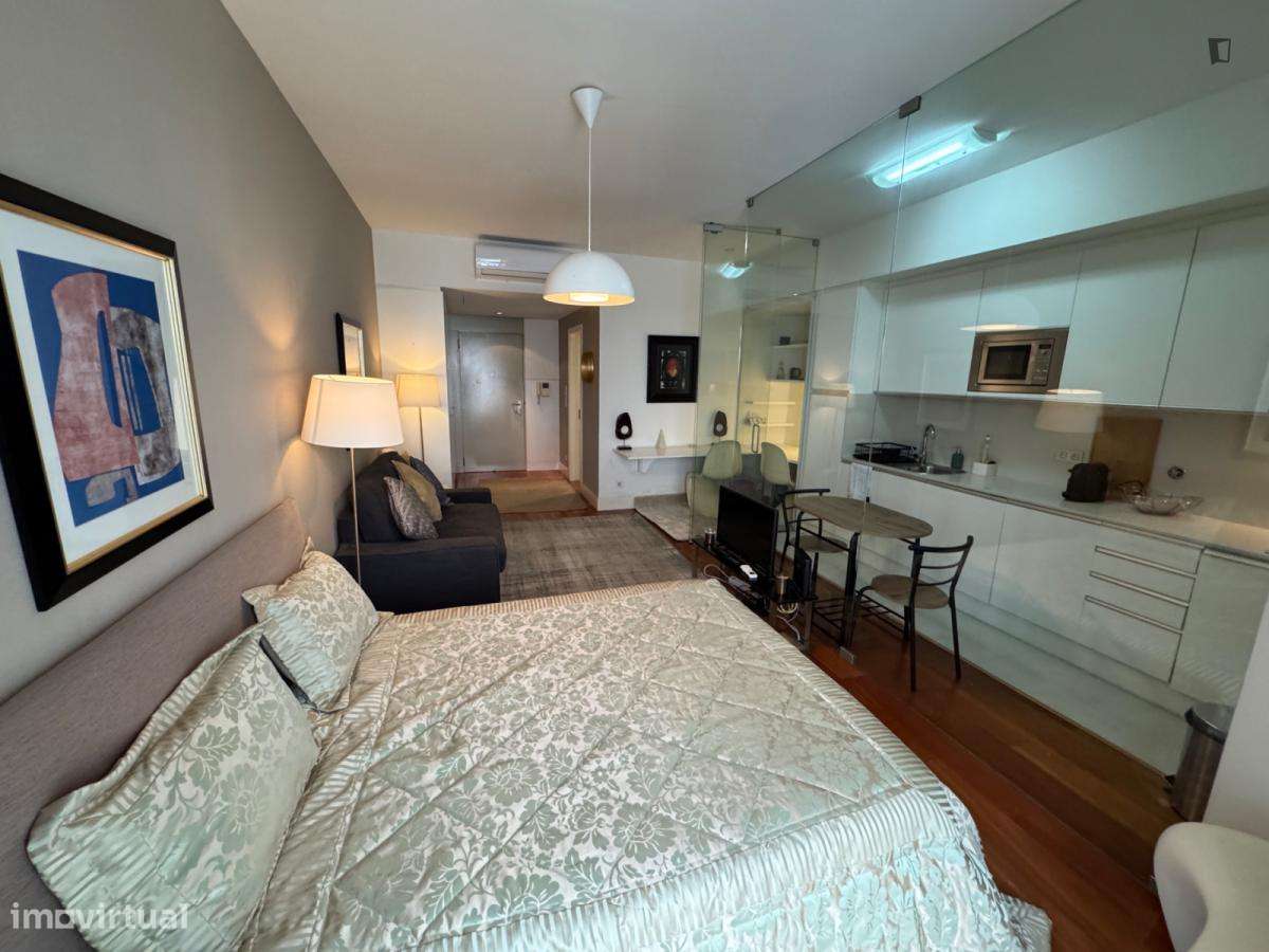 Estúdio - localizado em São Bento Lisbon - Grande imagem: 5/10