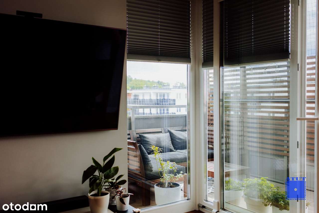 Luksusowy apartament - 5 pokoi; klimatyzacja, 2 balkony-16