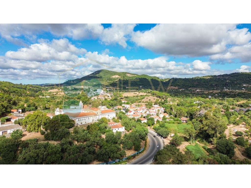 Apartamento T4 com 150m2 junto à Estrada das Machadas | Setúbal-48