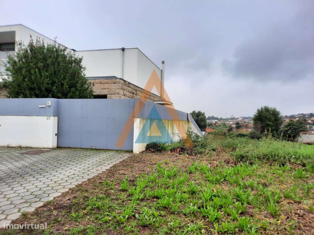 Lote de Terreno - Grande imagem: 5/9