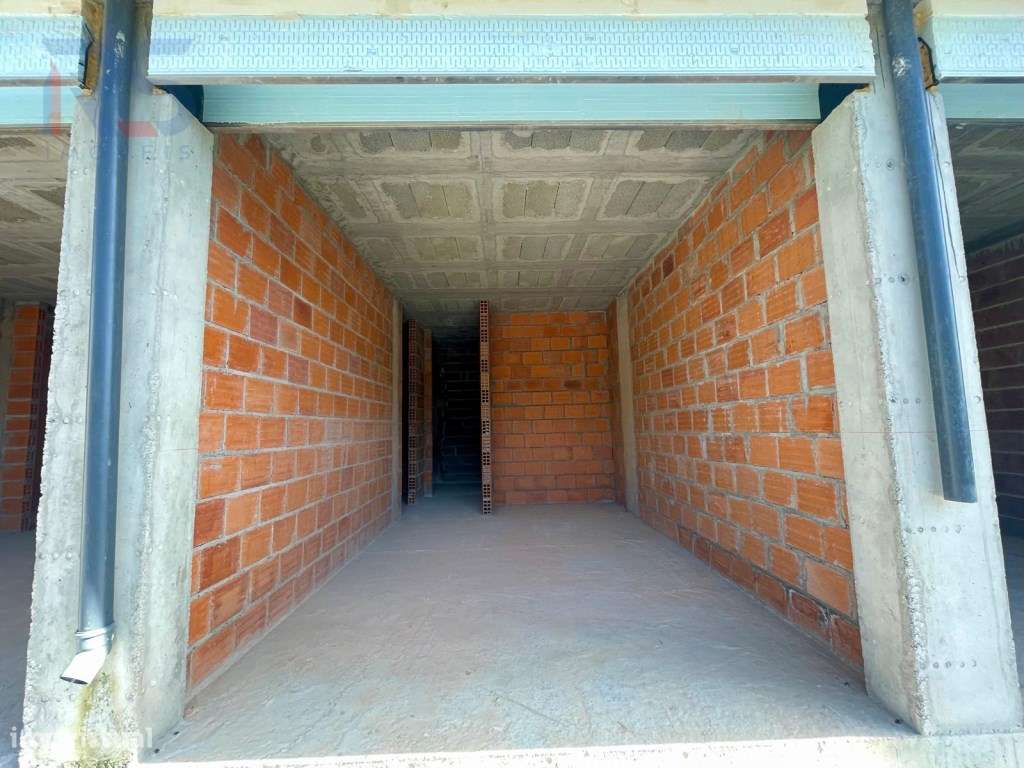 Moradia térrea T4-9