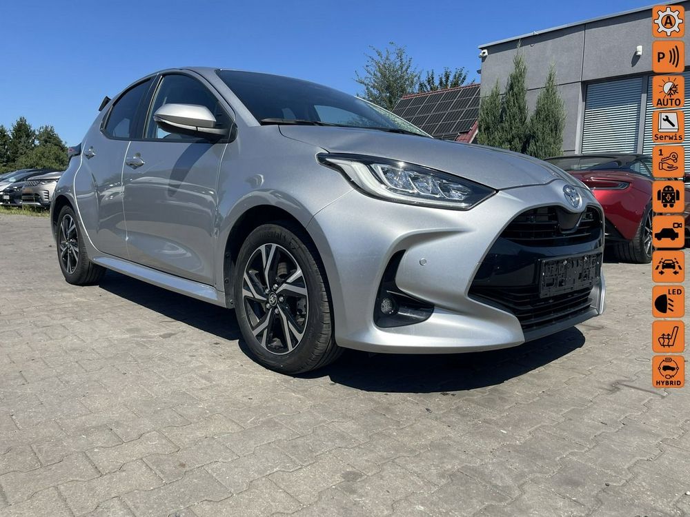Toyota Yaris IV (2020-) Hybrid 1.5 Comfort 2024