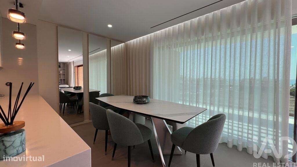 Apartamento T2 em Quarteira de 292,00 m2 - Grande imagem: 5/26