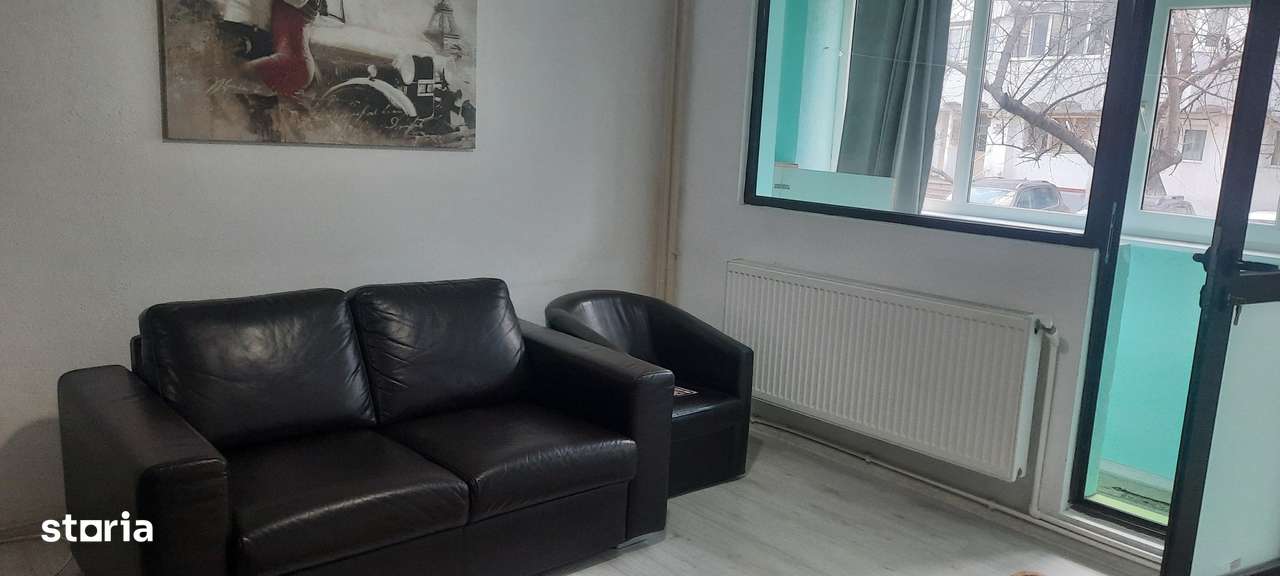 Apartament 3 camere Port (vizavi de Palatul Navigației)-4