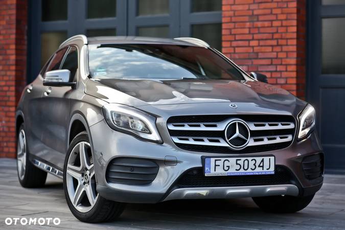 Mercedes-Benz GLA 220 4-Matic - 7