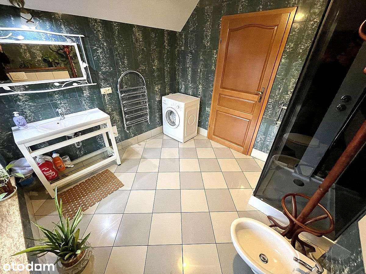 Piękny, niepowtarzalny duży Dom (272m2) w Załomiu-18