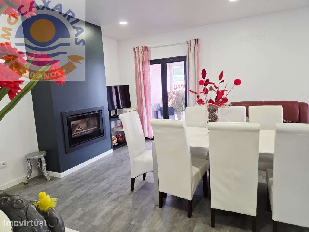 Magnífica moradia de rés do chão de tipologia T3 - Grande imagem: 2/51