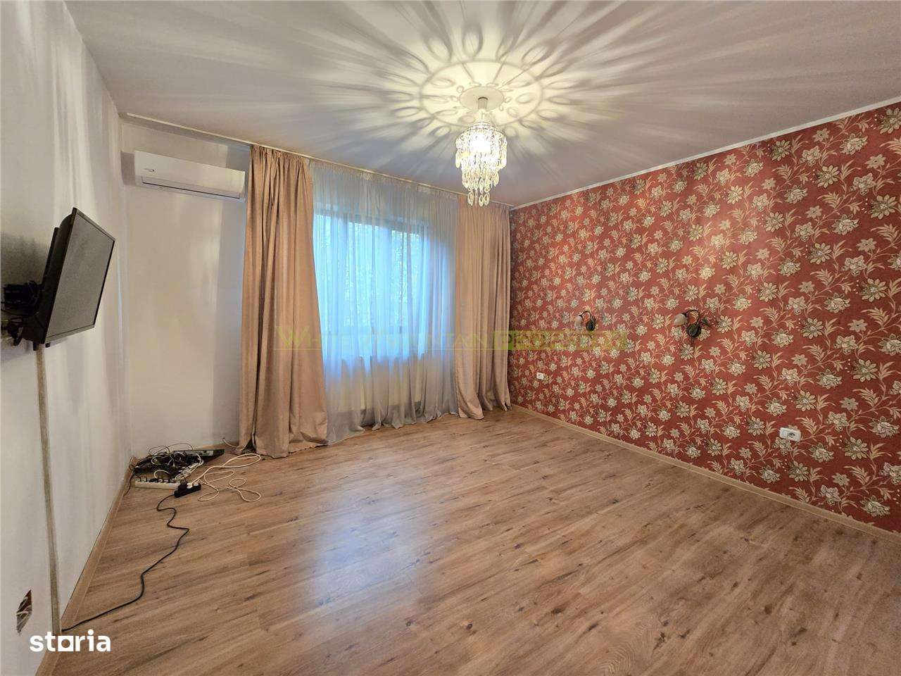 Casa 3 camere, inchiriere lunga durata, Decebal - Imagine principală: 5/8
