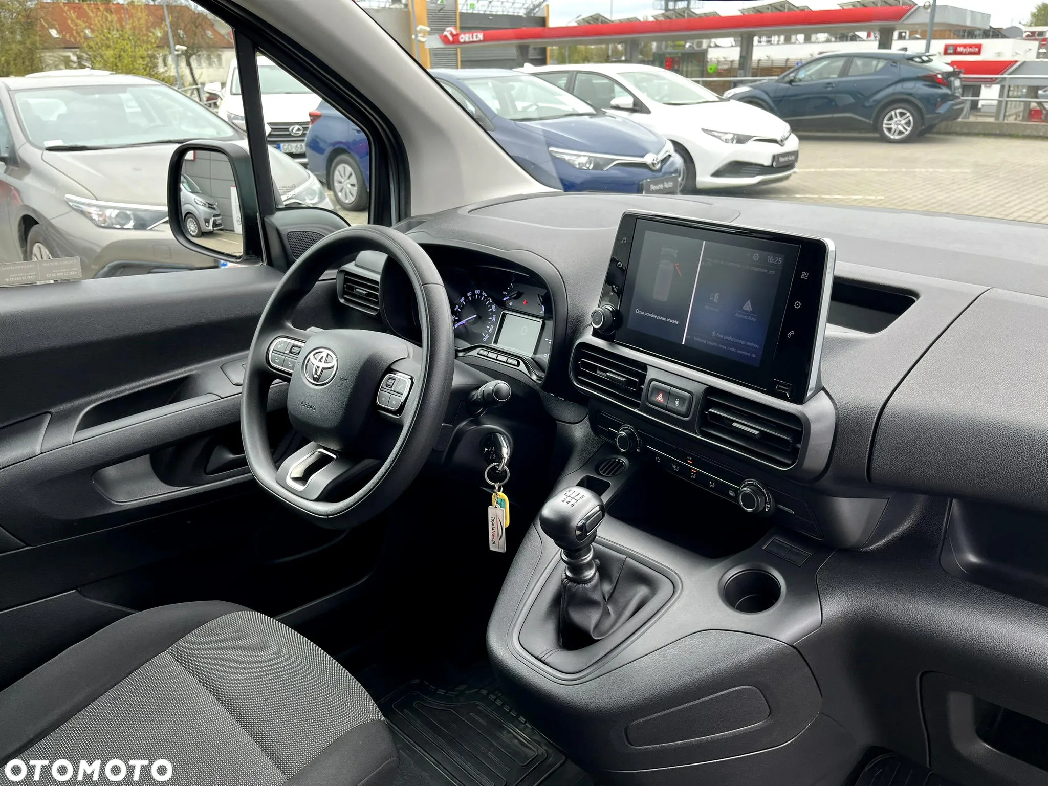 Toyota Proace City - 13