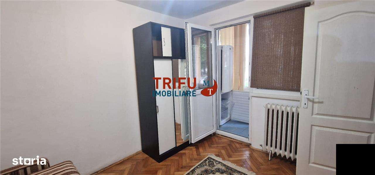 Apartament 2 camere de vanzare zona Centru cu balcon închis - Imagine principală: 4/8