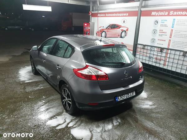 Renault Megane 1.5 dCi Color Edition - 3