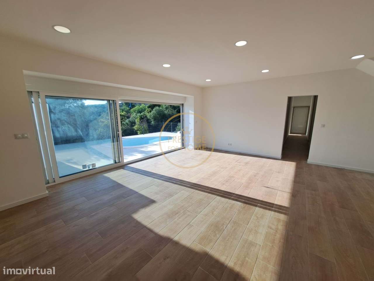 Moradia T3 Renovada com Piscina e Terraço – Próximo da Quinta da Ombri - Grande imagem: 4/48