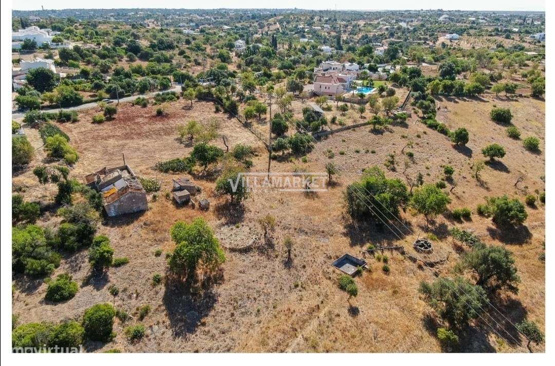 FANTÁSTICA RUÍNA COM 18440 M2 DE TERRENO SITUADA EM QUELFES, RIA FORMO - Grande imagem: 4/16