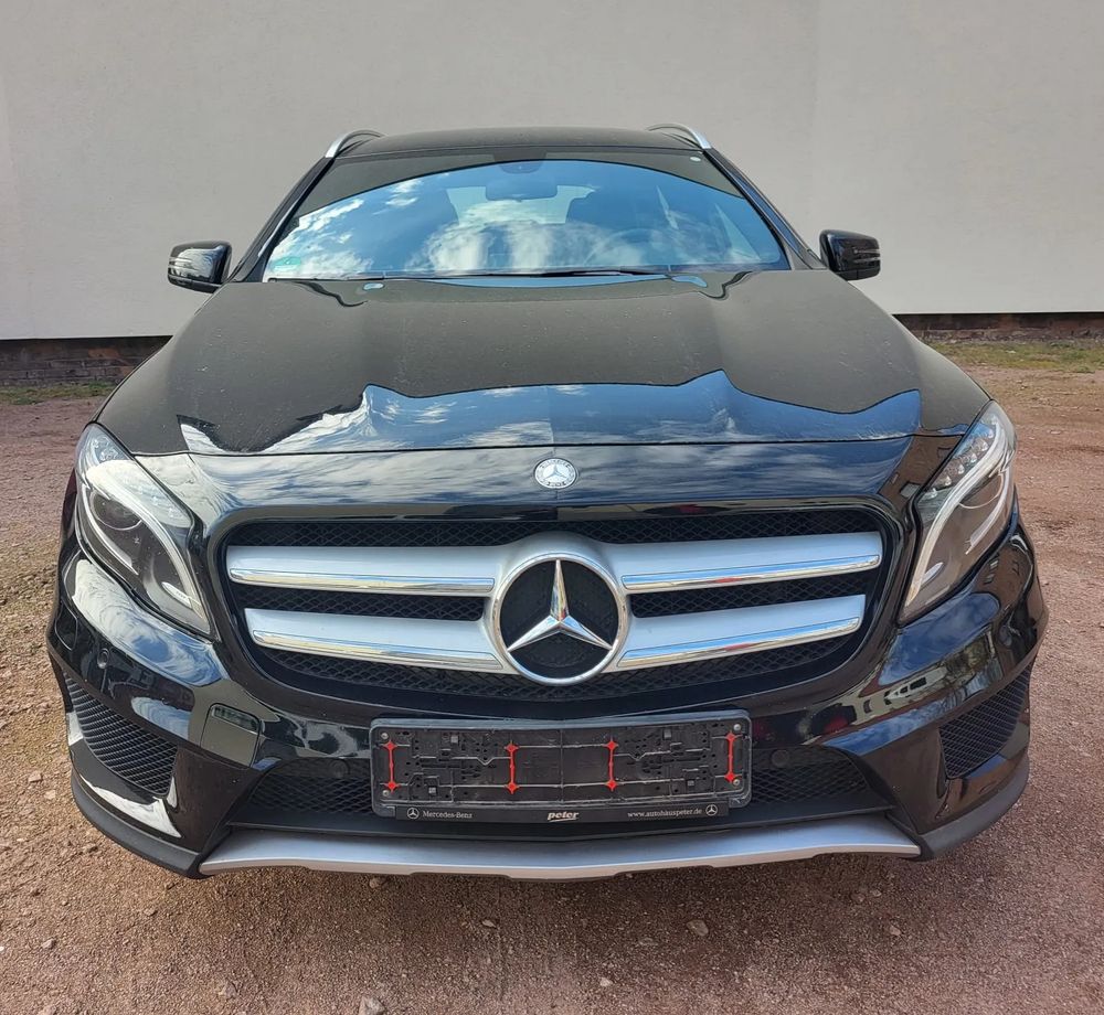 Mercedes-Benz GLA 200 AMG Line 2015