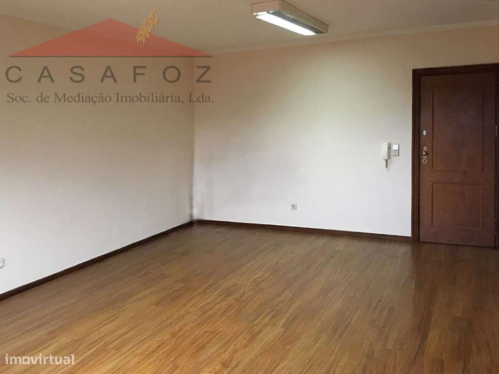 Baixa - Arrendamento Escritório - Grande imagem: 3/4