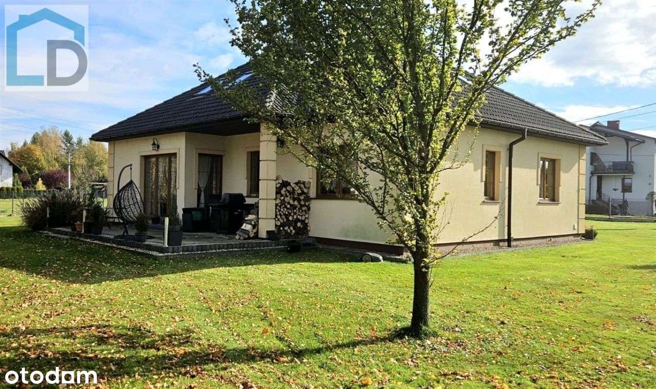 Urokliwy dom z dużą działką w Nowej Wsi - Pełny obrazek: 4/20