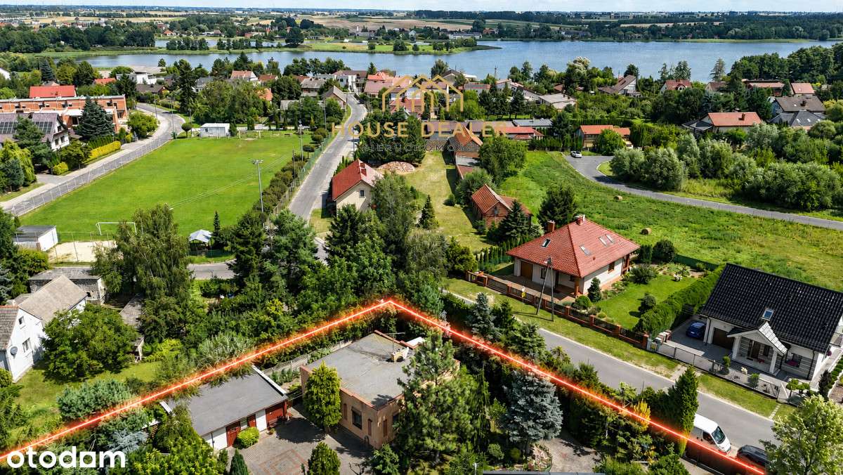 Dom z pięknym ogrodem Działka 922 m² Garaż Bnin